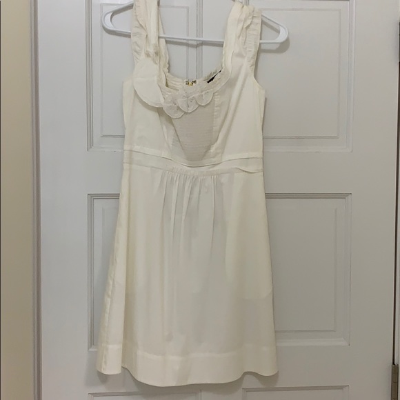 BCBGMaxAzria Dresses & Skirts - White poplin dress
